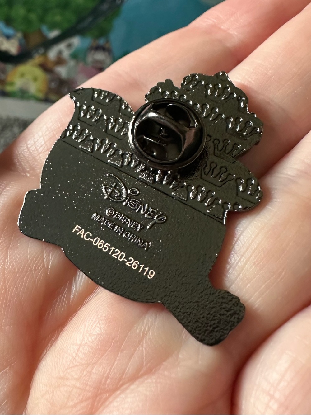 For sale, or trade. Disney Cats & Dogs, Cheshire Cat Pumpkin Enamel Pin - Picture 3 of 7